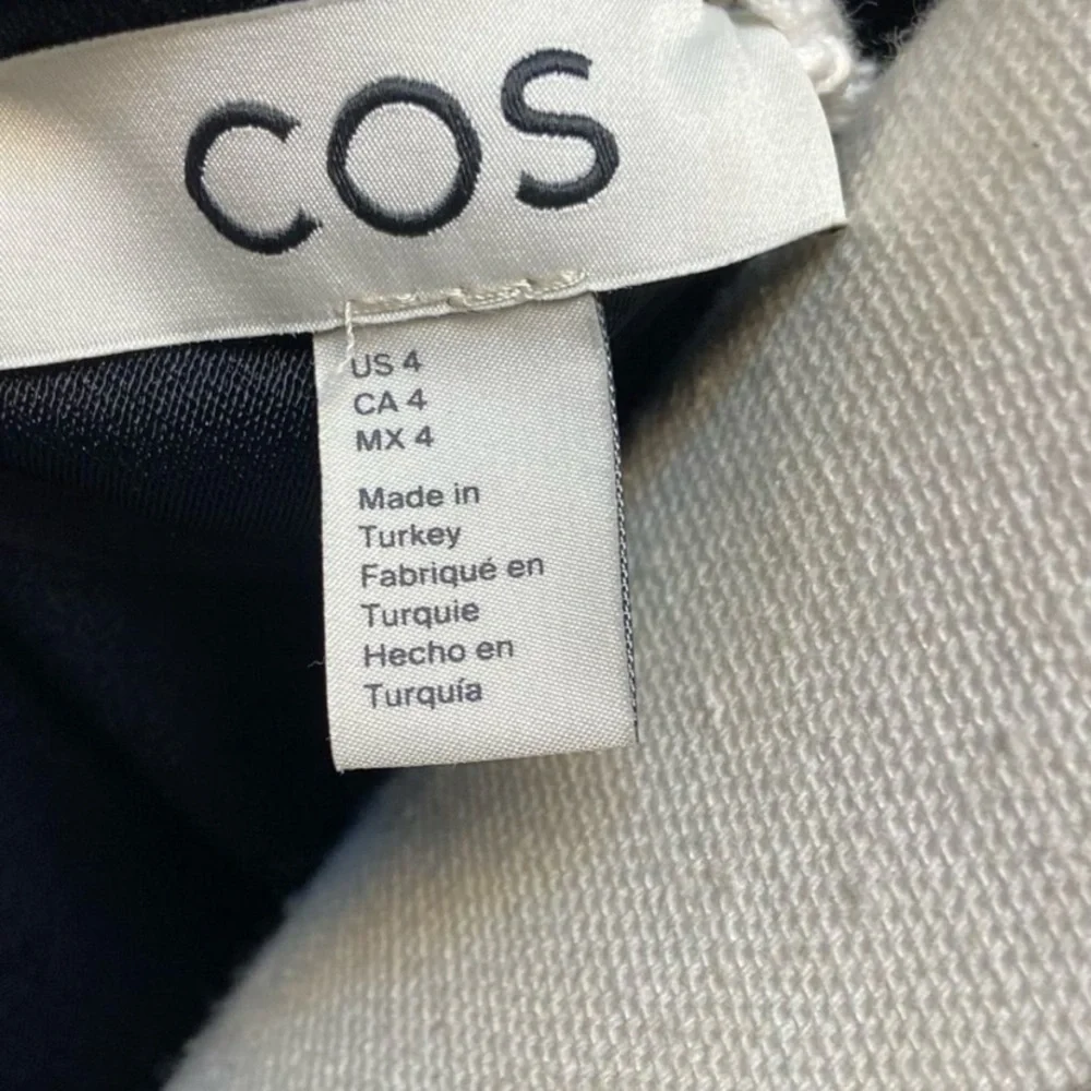 COS Elegant Black Long Sleeve mini Dress Sz 4 NWT - Picture 11 of 12